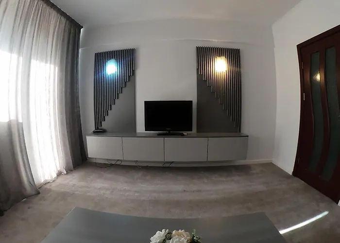 Parc فندق كرايوفا